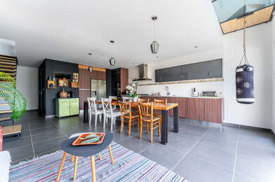 Maison 6 pièces 385000 €