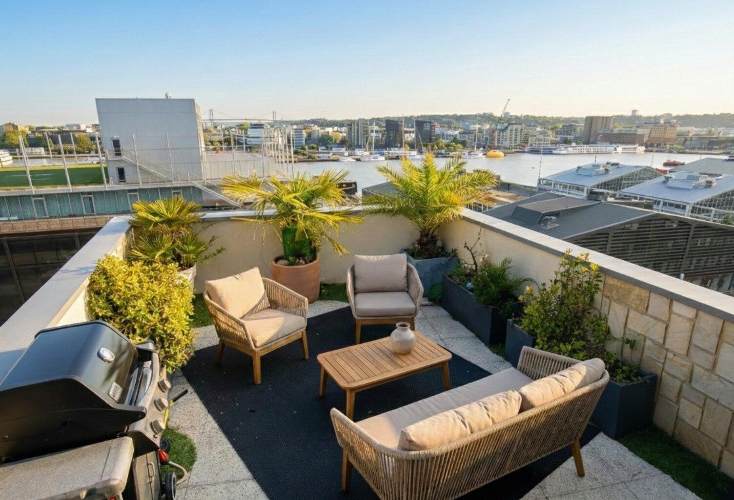 Appartement toit terrasse duplex sur le port — photo 1