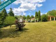 Maison familiale de 267 m² avec piscine sur un terrain arboré de 2 650 m² — photo 2