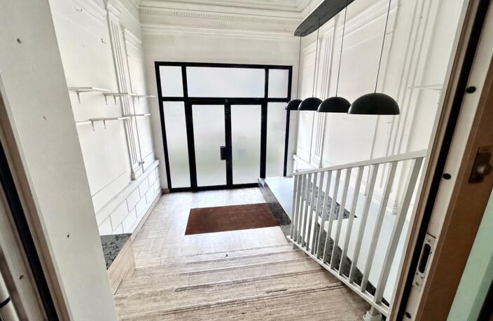 ? TERGNIER  IMMEUBLE SPACIEUX  IDÉAL GRANDE FAMILLE OU INVESTISSEUR ? — photo 2
