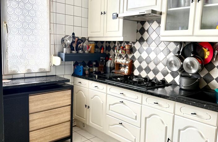 ? TERGNIER  IMMEUBLE SPACIEUX  IDÉAL GRANDE FAMILLE OU INVESTISSEUR ? — photo 5