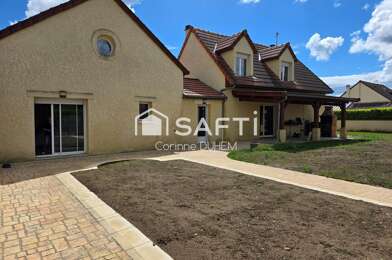 Maison 7 pièces 322400 €