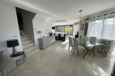 Maison 4 pièces 640000 €