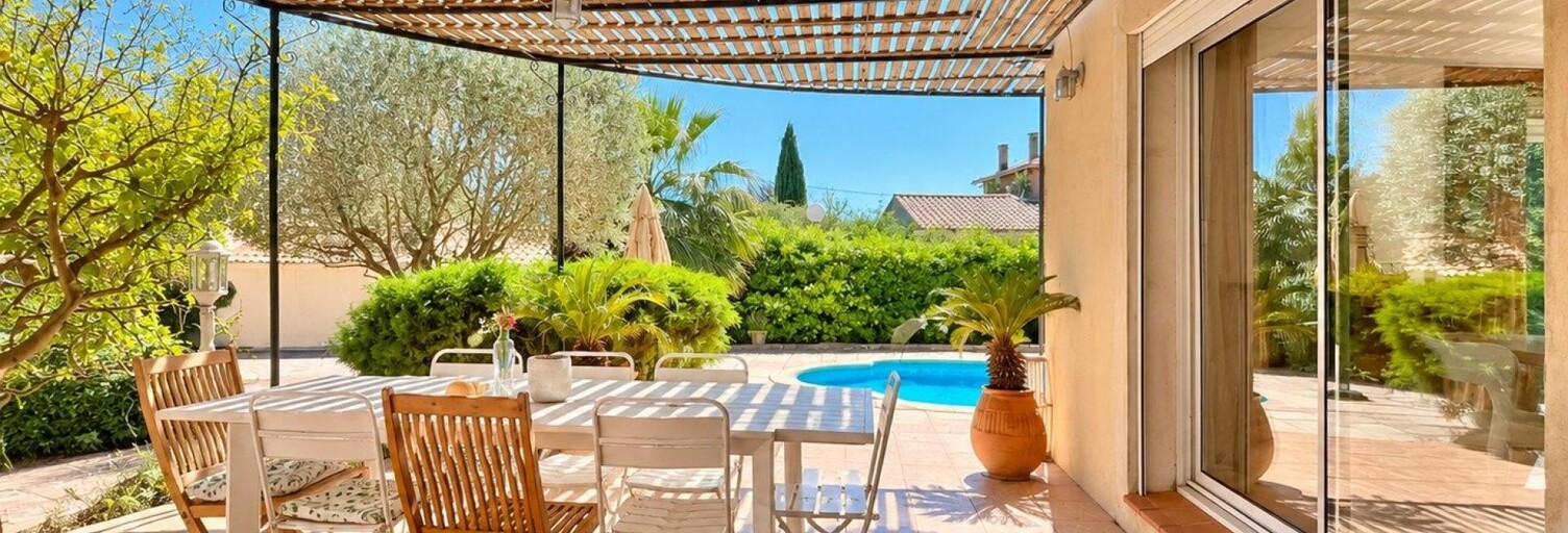 Maison 5 Pièces 119 m² à vendre à Carqueiranne (83320)