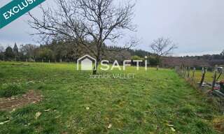 Terrain  2200 m² à vendre à Piégut-Pluviers (24360)