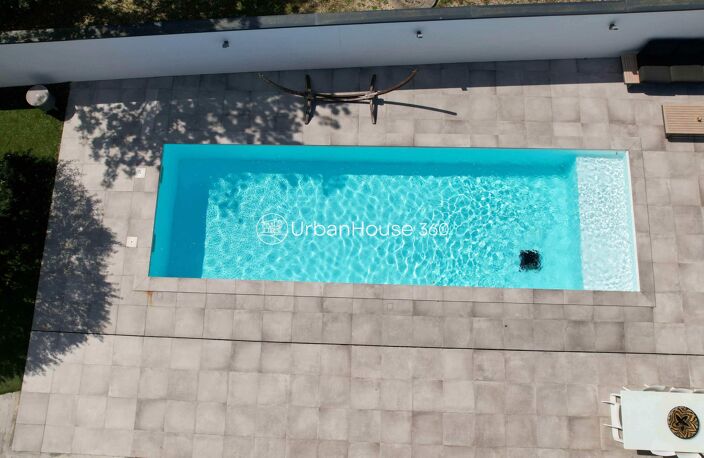 Villa Paros-Livadi · 220 m² · 4 suites parentales · piscine couloir de nage · Toulouse 31300 — photo 3