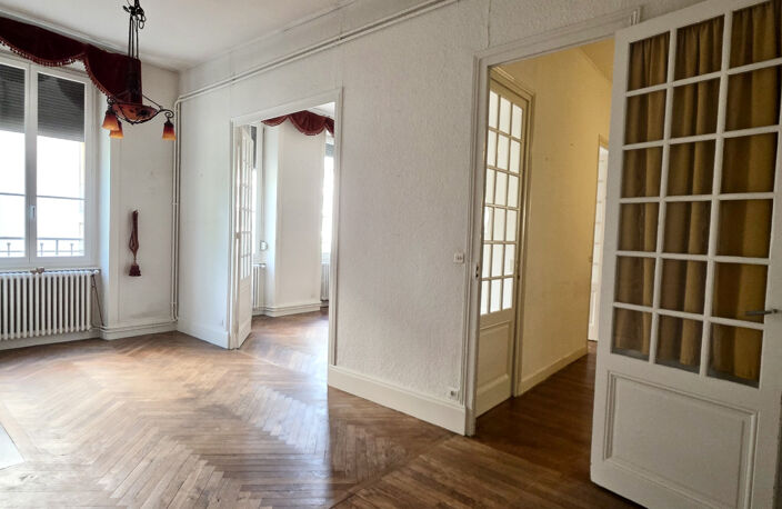 L'ART DE VIVRE À LA CROIX ROUSSE PLATEAU ! T3/4  99 M2 - VO — photo 5