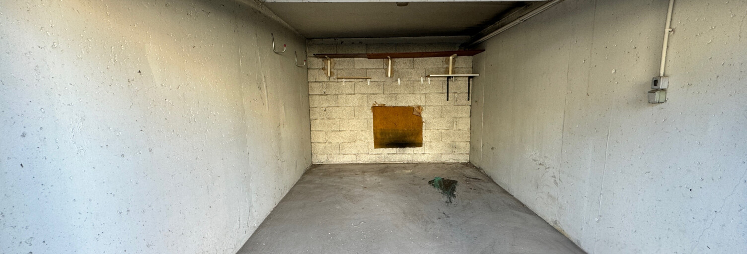 Garage  14 m² à vendre à Port-de-Bouc (13110)