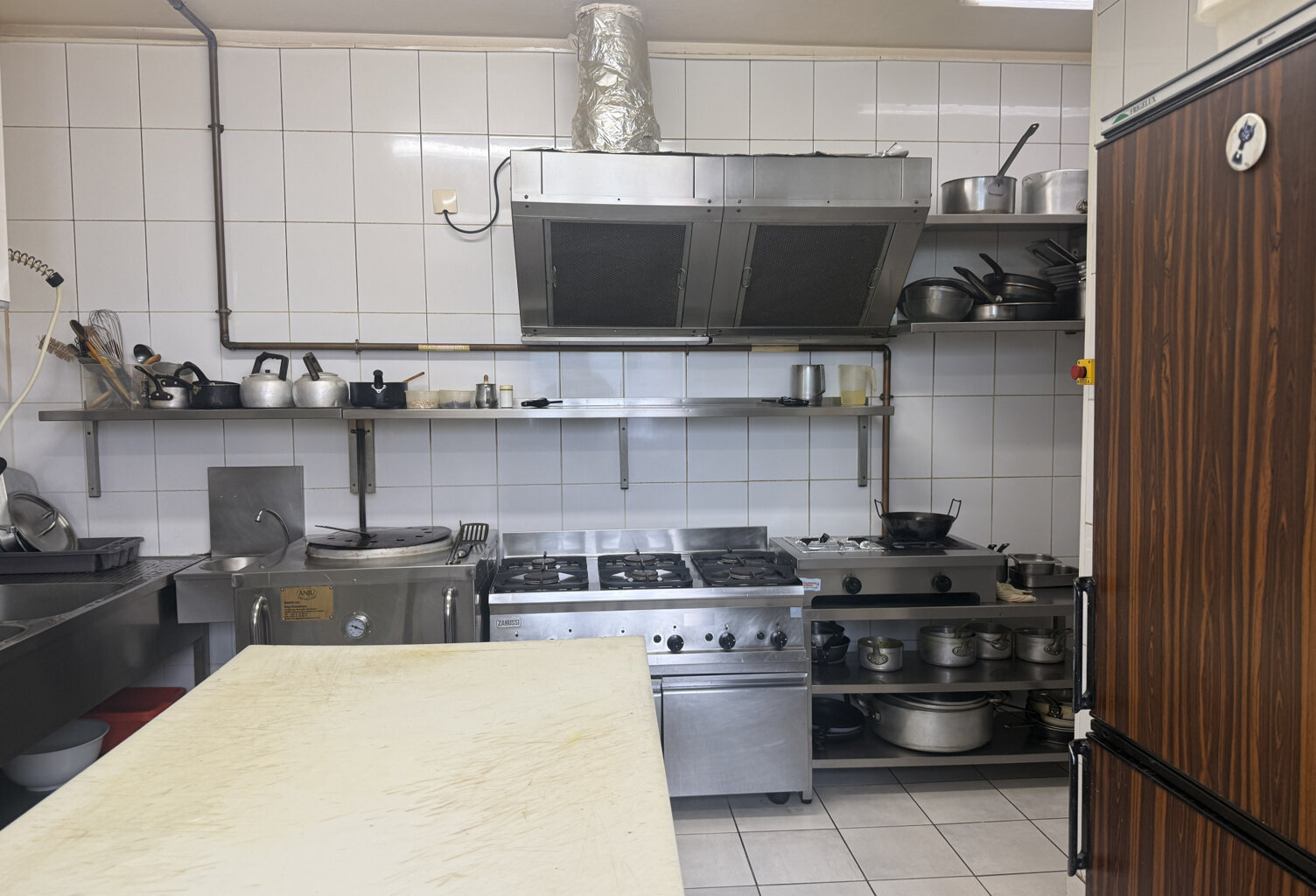 DROIT AU BAIL A CEDER ANGERS CENTRE — photo 1