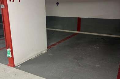 Garage  33500 €