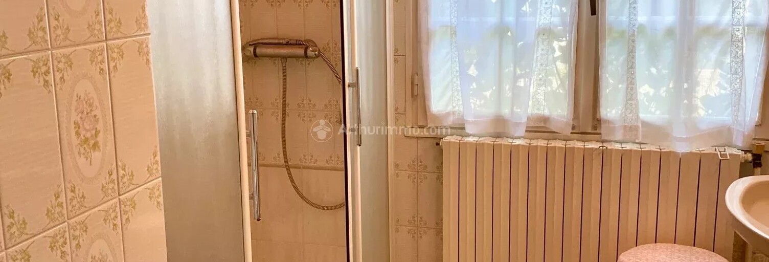 Maison 6 Pièces 150 m² à vendre à La Chartre-sur-le-Loir (72340)