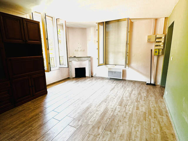 DUPLEX 2 Pieces - NICE Canta Galet - 146 000 EUR — photo du bien