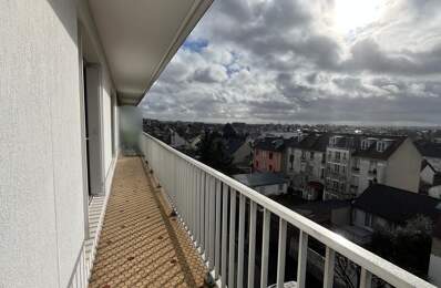 Appartement 5 pièces (dernier étage) avec balcon - LE BLANC MESNIL (93150) — photo du bien