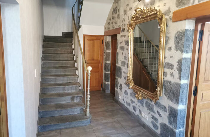 Maison en pierre — photo 2
