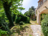 Proche de Lourmarin, Luberon, propriété de caractère sur 2,5 — photo 2