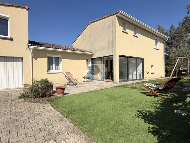 Maison de Famille proche des bords du Rhône — photo du bien