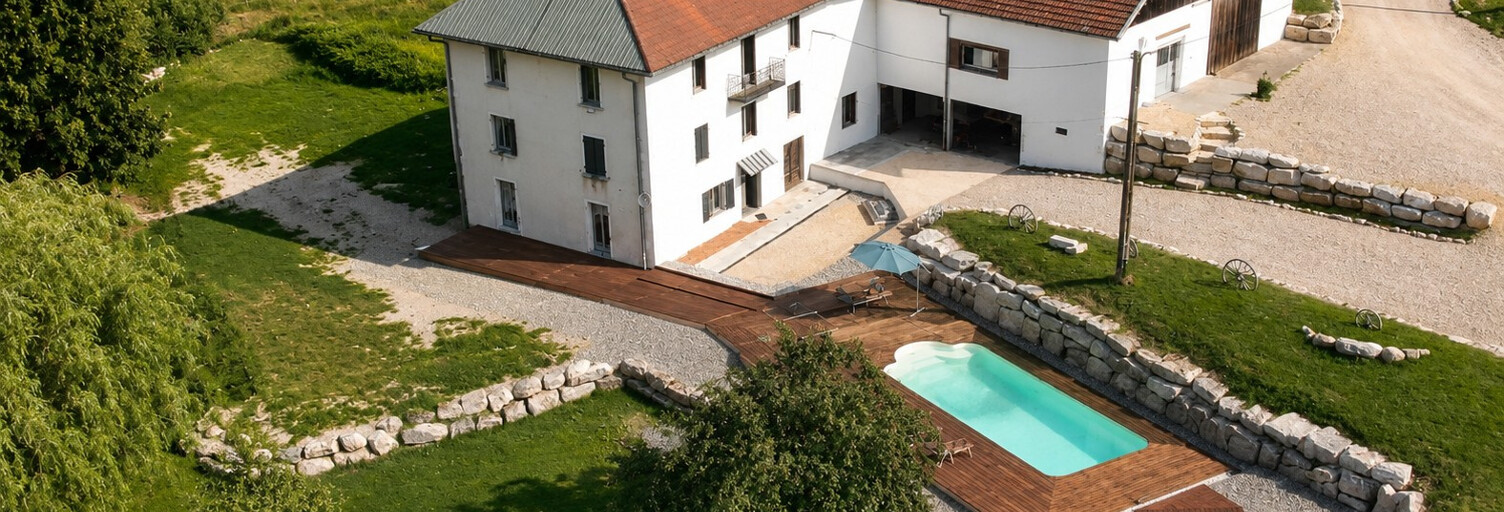 Maison 6 Pièces 240 m² à vendre à Plateau d'Hauteville (01110)