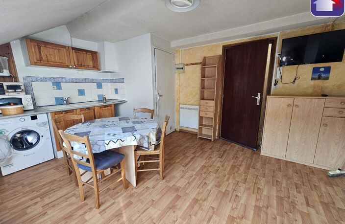 Vente appartement 2 pièces 25 m² Ax-les-Thermes (09110) — photo 2