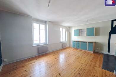 Appartement 3 pièces 660 €