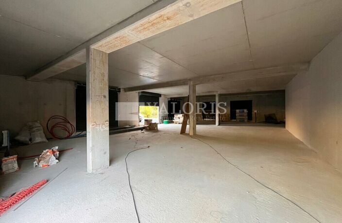 LOCAL COMMERCIAL à LOUER — photo 3