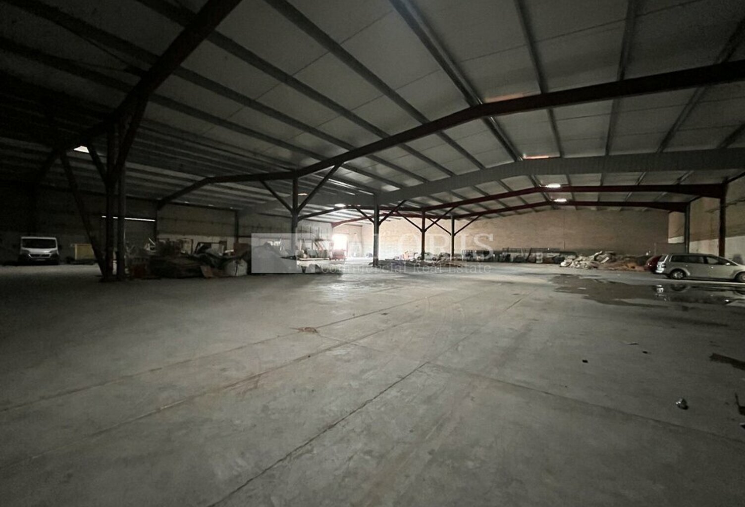LOCAL COMMERCIAL à LOUER — photo 1