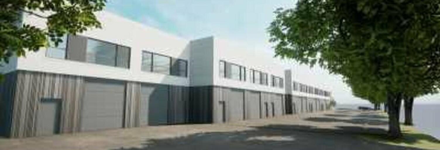 Commerce  1857 m² à louer à Décines-Charpieu (69150)