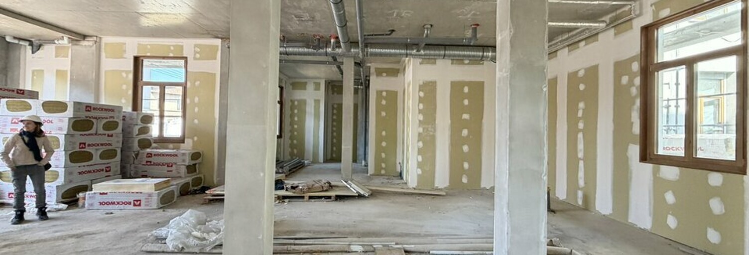 Commerce  138 m² à louer à Villeurbanne (69100)