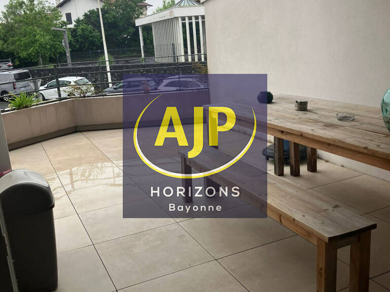 BYONNE - T2 avec terrasse — photo 1