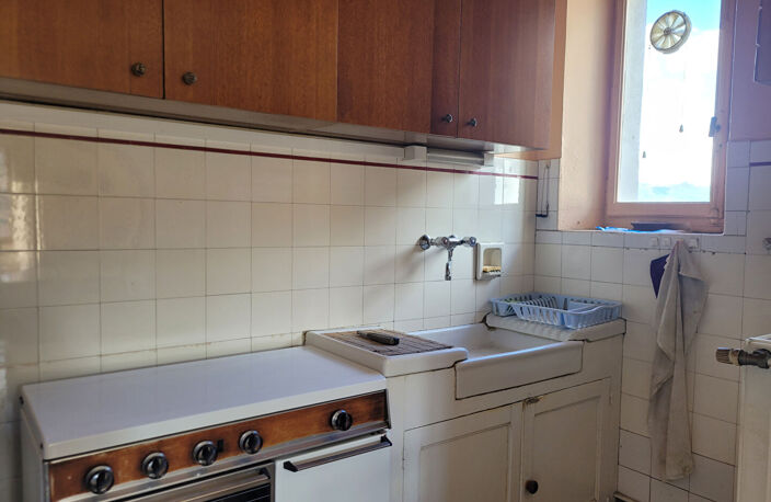 FAVERGES. APPARTEMENT 3 PIECES AVEC CAVE ET GARAGE — photo 3