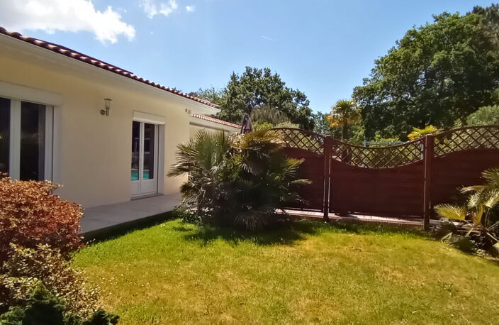 Maison 3 chambres sur 870 m² de terrain à Lège — photo 2