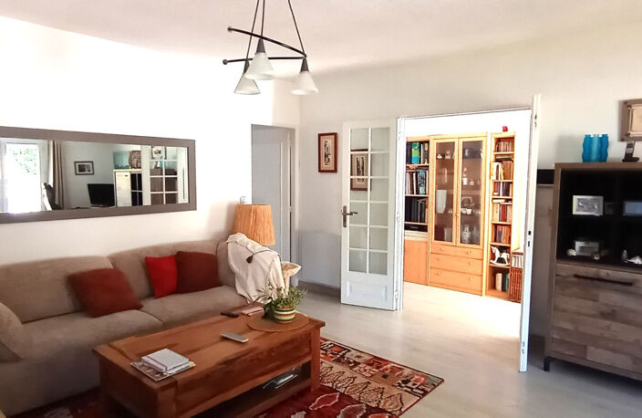 Maison 3 chambres sur 870 m² de terrain à Lège — photo 4