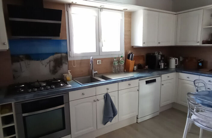 Maison 3 chambres sur 870 m² de terrain à Lège — photo 5
