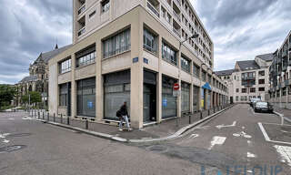 Commerce  55 m² à louer à Rouen (76000)