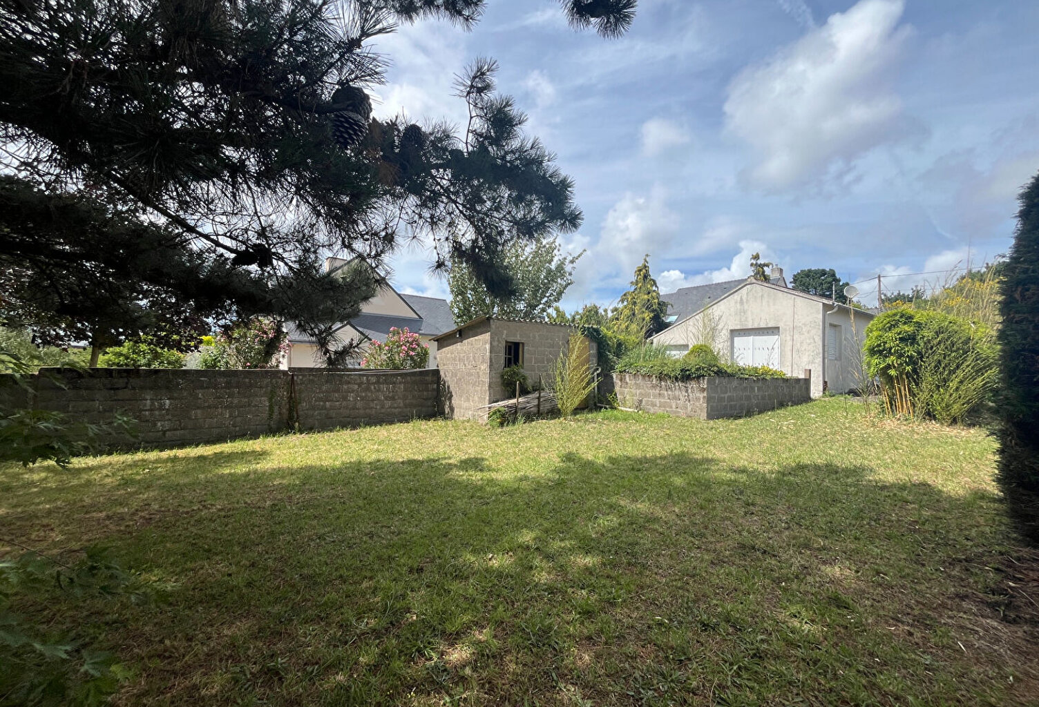 LA BAULE -Quartier du Bas-Guezy -Fort potentiel sur 815 m² de terrain constructible — photo 1