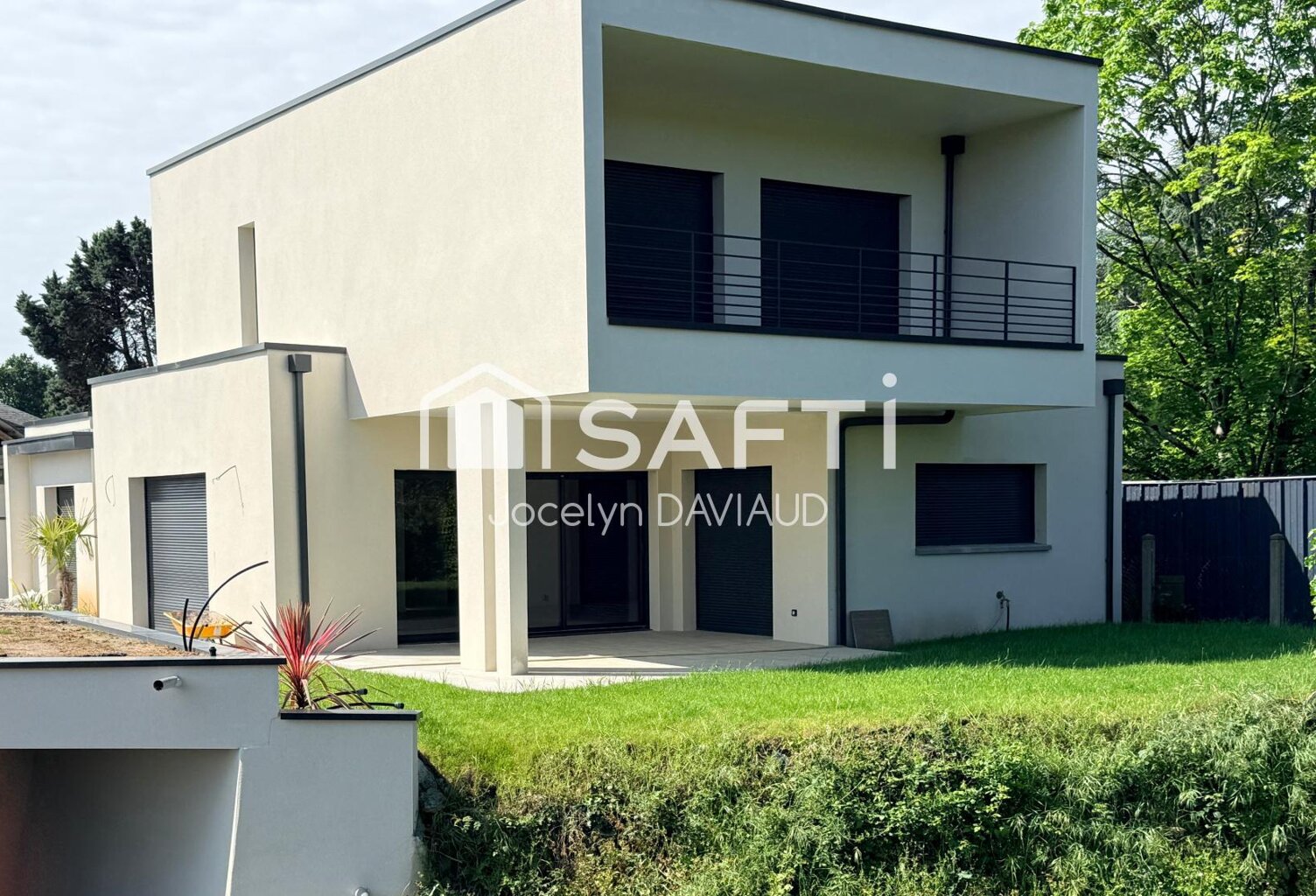 Maison neuve à Juigné sur loire — photo 1