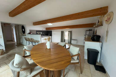 Appartement 4 pièces 700 €