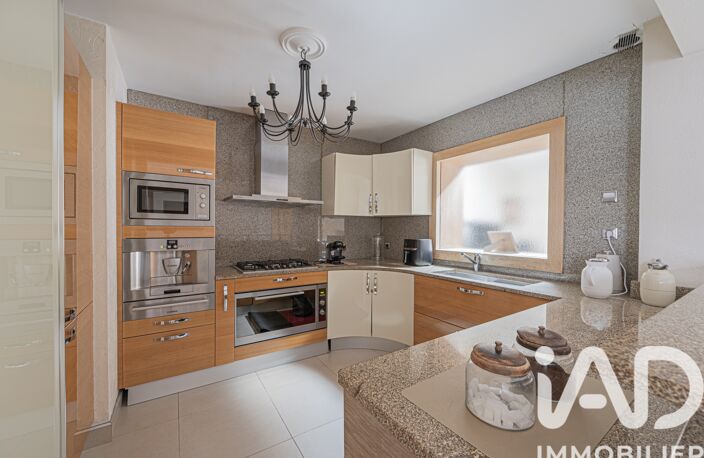 Vente Maison traditionnelle 5 pièces — photo 2