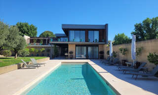 Maison 10 Pièces 280 m² à vendre à Uzès (30700)