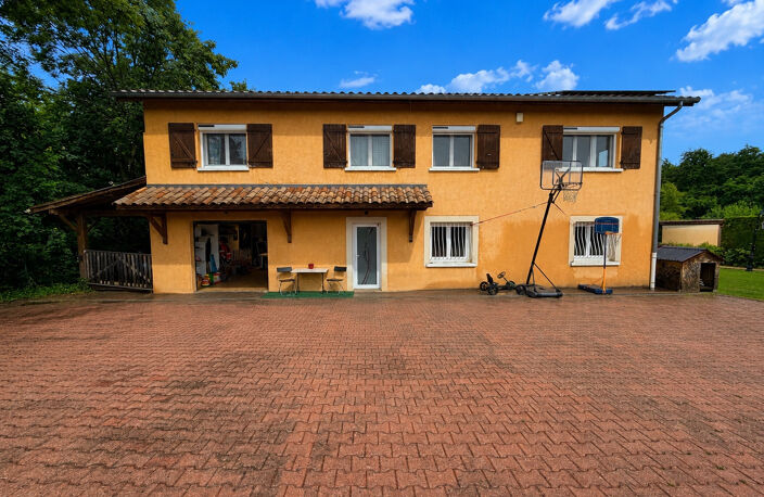 Grande maison familiale frontenas 280 m2 avec 5 chambres à 3 — photo 2