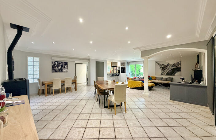 Grande maison familiale frontenas 280 m2 avec 5 chambres à 3 — photo 3