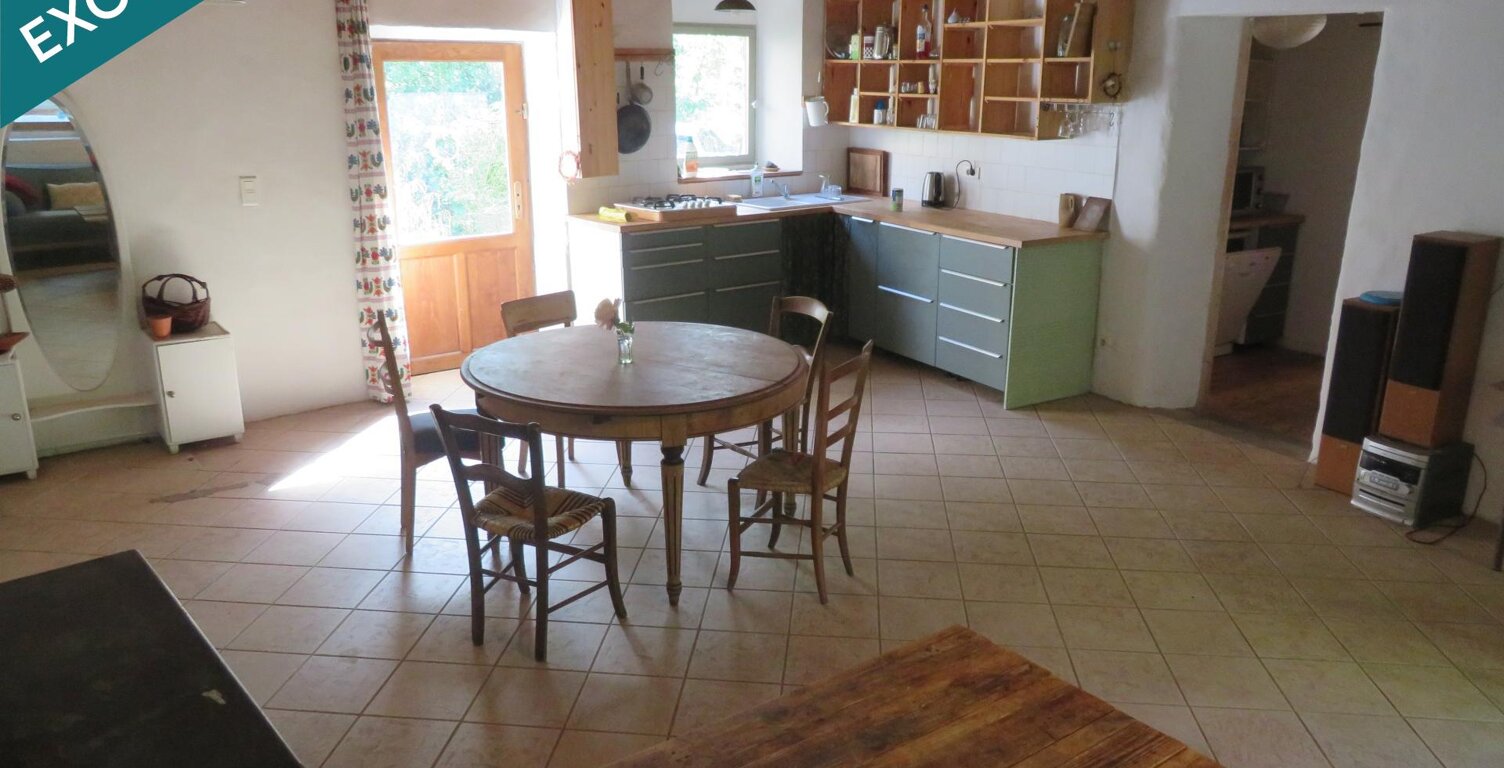 MAISON dans cadre de verdure — photo 1