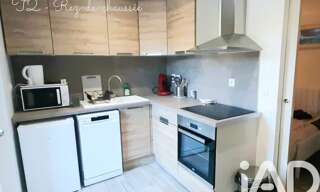 Immeuble  110 m² à vendre à Sainte-Jalle (26110)