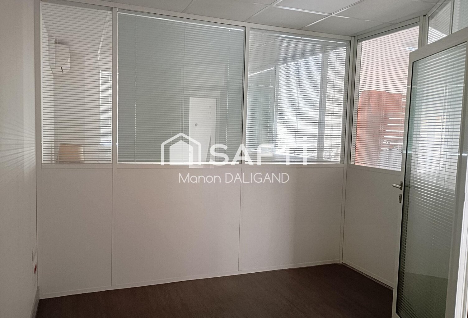 Local commercial avec son logement — photo 1