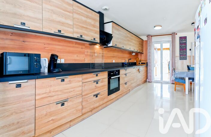 Vente Maison/villa 10 pièces — photo 3