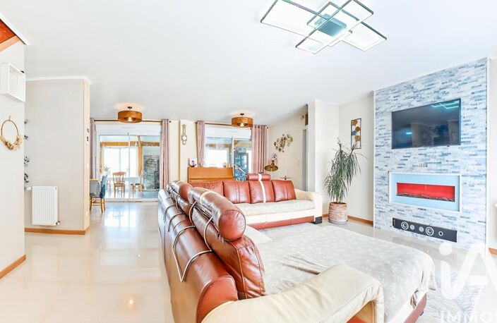 Vente Maison/villa 10 pièces — photo 4