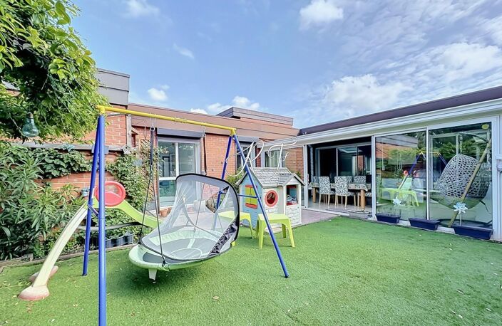 maison de plain pied avec 3 chambres et véranda — photo 2