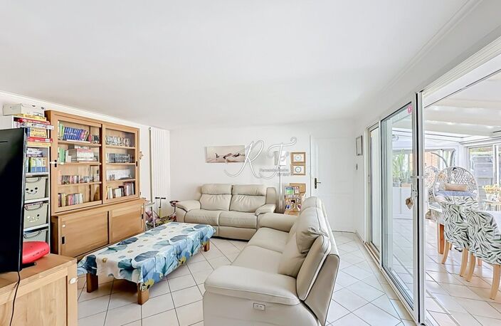 maison de plain pied avec 3 chambres et véranda — photo 5