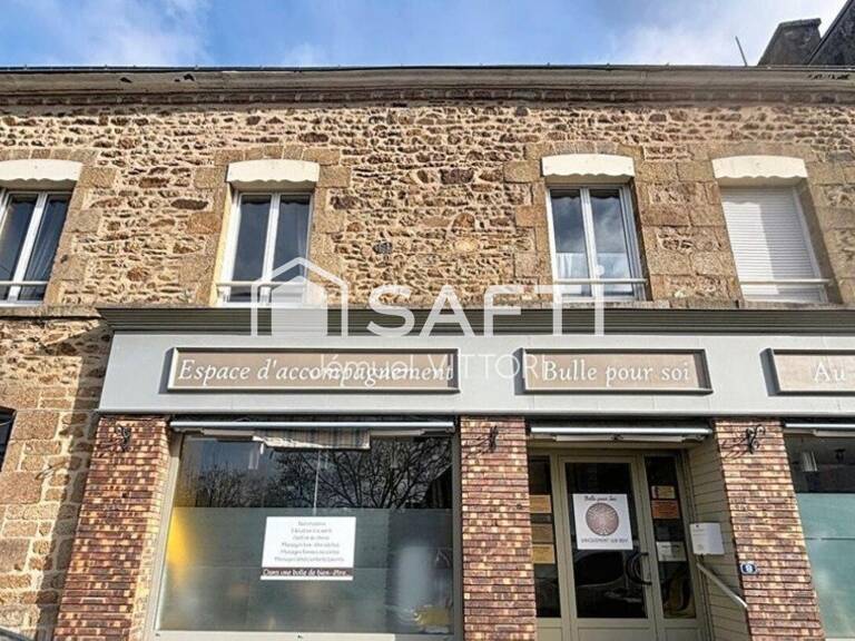Immeuble de rapport loué  Hyper centre d'Ernée — photo 1