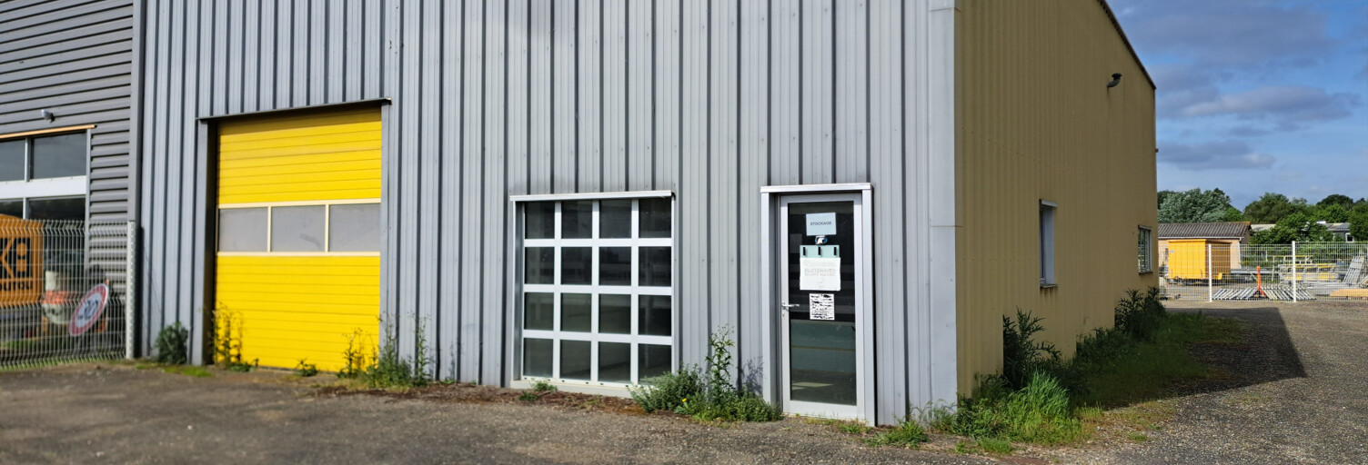 Commerce  238 m² à louer à Auch (32000)