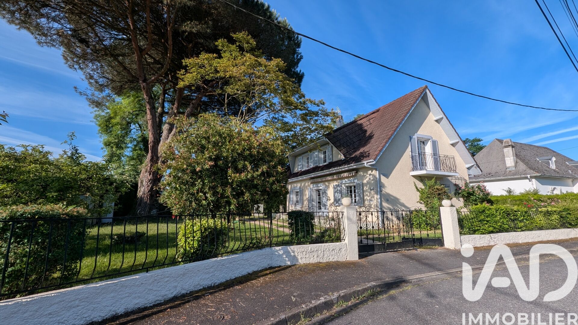 Vente Maison/villa 7 pièces - Photo 2